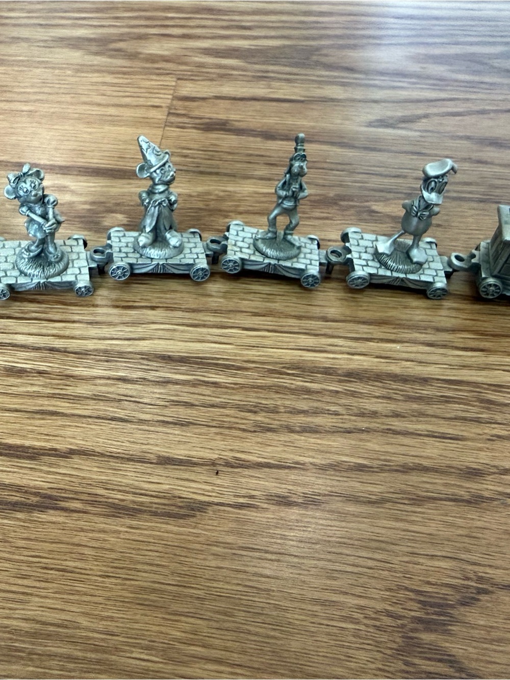 Vintage Disney's Express Pewter Train Set – Mickey, Minnie, Goofy, Donald (6 pc)